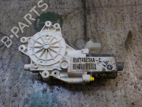 Rudehejsemotor bagstkærm venstre JEEP COMPASS (MK49) 2.4 (170 hp) 3999492