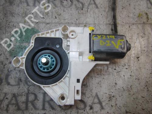 Used Left front window motor Left front window motor AUDI A1 Sportback (8XA, 8XF) 1.0 TFSI (95 hp) 4011246 4011246