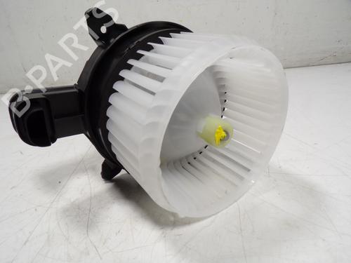 Used Heater blower motor TOYOTA YARIS CROSS (MXP_) [2020-2025]  15179278
