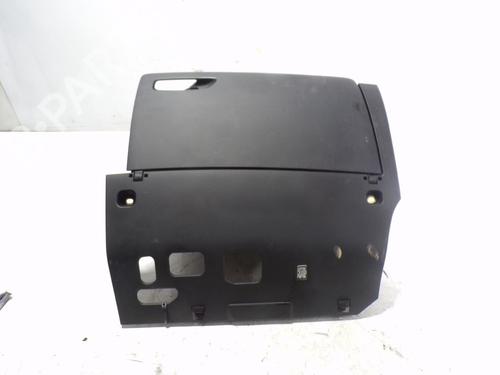 Used Glove box AUDI A3 Sportback (8VA, 8VF) 2.0 TDI (150 hp) 9763223