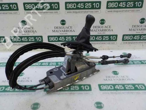 Used Gear lever Gear lever AUDI A3 Sportback (8PA) 1.6 TDI (105 hp) 7412289 7412289