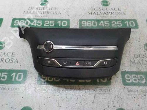 Used Warning switch Warning switch 4881189 4881189