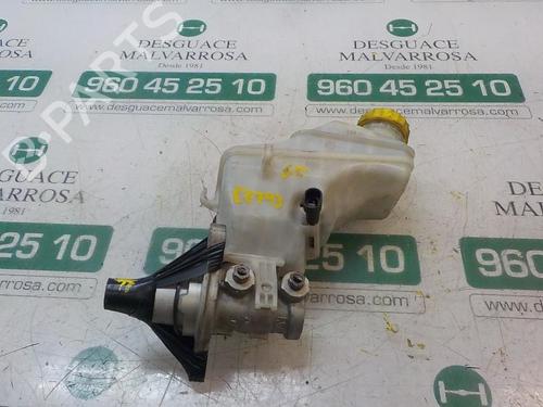 Used Brake master cylinder FIAT GRANDE PUNTO (199_) 1.3 D Multijet (199.AXD11, 199.AXD1A, 199.AXD1B,... (90 hp) 3865737