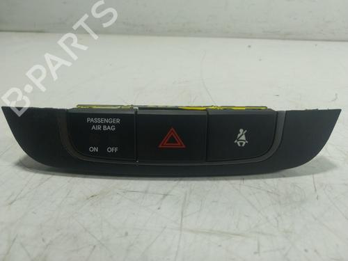 Used Warning switch Warning switch HYUNDAI ix35 (LM, EL, ELH) 1.7 CRDi (116 hp) 20107292 20107292