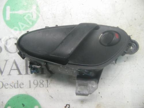 Venstre foran invendig håndtak CITROËN XSARA (N1) 2.0 HDi 90 (90 hp) 3754788