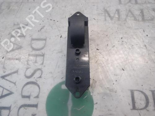 Used Right rear window switch MITSUBISHI OUTLANDER I (CU_W) 2.0 (CU2W) (136 hp) 4015417