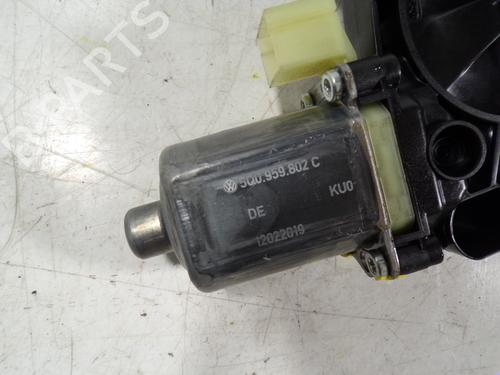 Right front window motor VW GOLF VII (5G1, BQ1, BE1, BE2) 1.6 TDI | BP8493349E20 