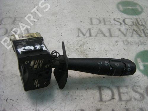 Used Steering column stalk RENAULT SCÉNIC I MPV (JA0/1_, FA0_) [1999-2010]  3780238
