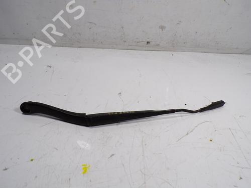 Used Front windshield wiper arm RENAULT KOLEOS I (HY_) [2008-2025]  9236085