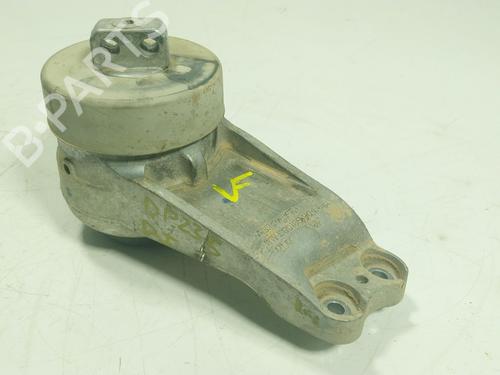 Used Engine mount Engine mount MERCEDES-BENZ GLC (X254) 300e 4-matic (254.656) (313 hp) 32059101 32059101