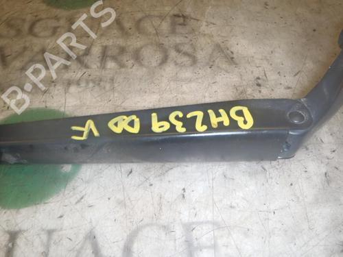 Front windshield wiper arm TOYOTA COROLLA (_E12_) 1.6 VVT-i (ZZE121_, ZZE121R) | BP3786030C143 