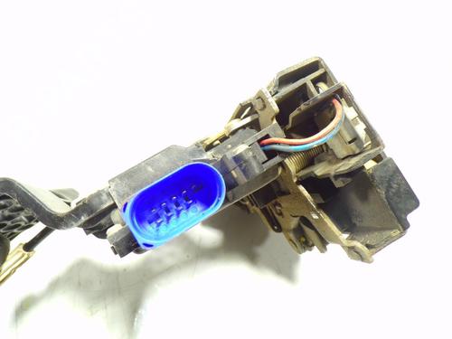 Serrure avant droite VW TOUAREG (7LA, 7L6, 7L7) 2.5 R5 TDI | BP8898950C97 