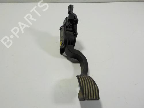 pedal-opel-combo-tour-x12-95510377-51831864-2012-13095251 main image