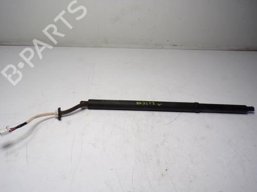 Used Tailgate lift support MAZDA CX-30 (DM) [2019-2025]  14289283