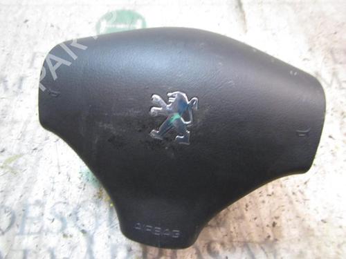 Used Driver airbag PEUGEOT 206 Hatchback (2A/C) 1.4 16V (88 hp) 3833729