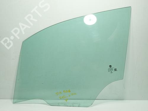 front-left-door-window-fiat-500x-334_-2014-36218364 main image