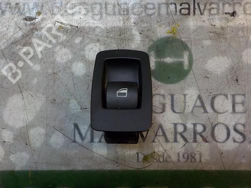 Used Right rear window switch BMW 1 (E87) 118 d (143 hp) 3857627
