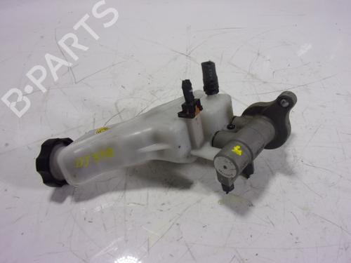 Brake master cylinder HYUNDAI SANTA FÉ IV (TM, TMA) 2.2 CRDi AWD | BP10618855M77 
