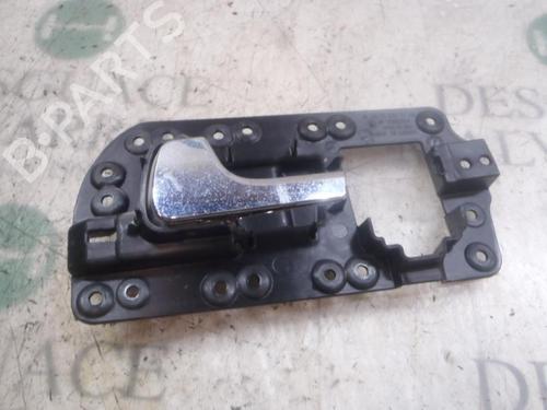 Used Rear left interior door handle CADILLAC SRX 3.6 (258 hp) 4016332