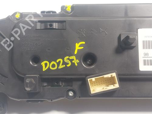 Instrument cluster PEUGEOT 208 II (UB_, UP_, UW_, UJ_) e-208 | BP19134059C47