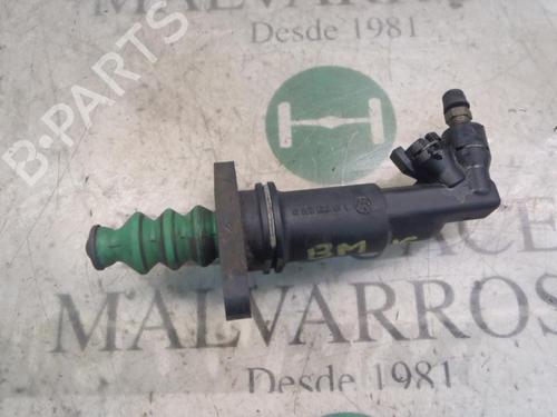 Used Clutch slave cylinder Clutch slave cylinder VW GOLF IV (1J1) 1.9 TDI (101 hp) 14268836 14268836