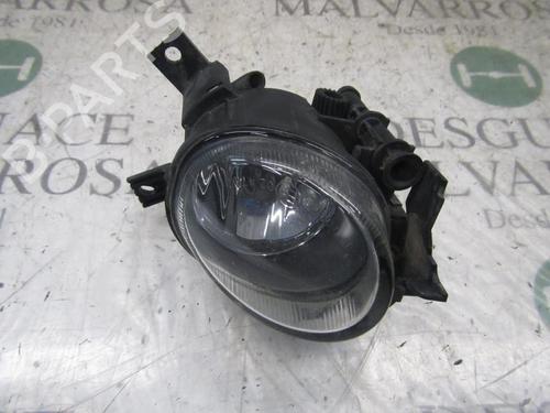 Used Left front fog light Left front fog light AUDI A4 B7 (8EC) 3.0 TDI quattro (204 hp) 3829965 3829965