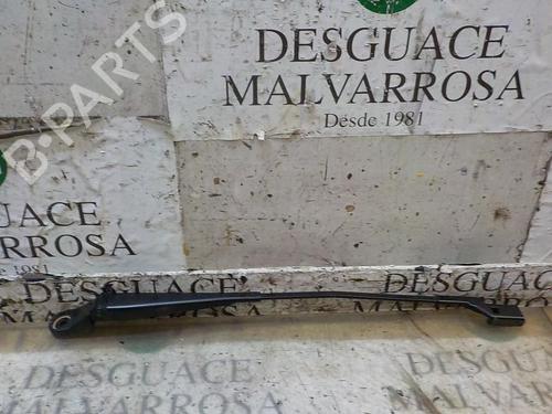 Used Front windshield wiper arm Front windshield wiper arm 3857033 3857033