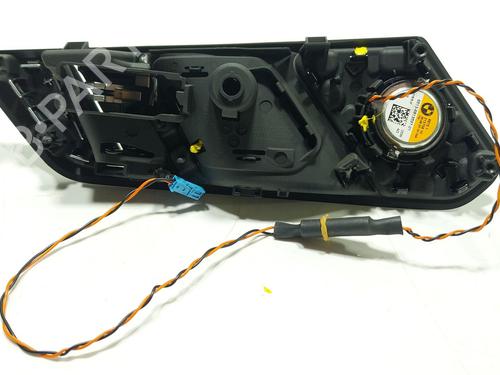 Rear left interior door handle BMW X5 (G05, F95) xDrive 30 d Mild-Hybrid | BP36076745I15 - Image 2