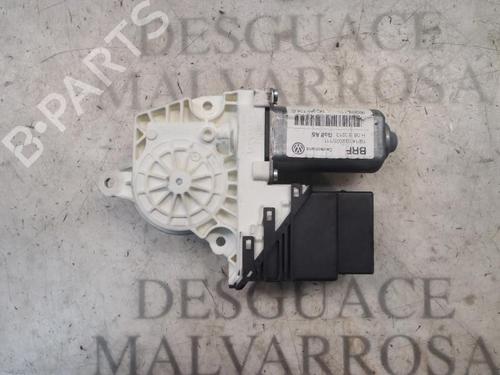Right rear window motor VW GOLF V (1K1) | BP3808125E22