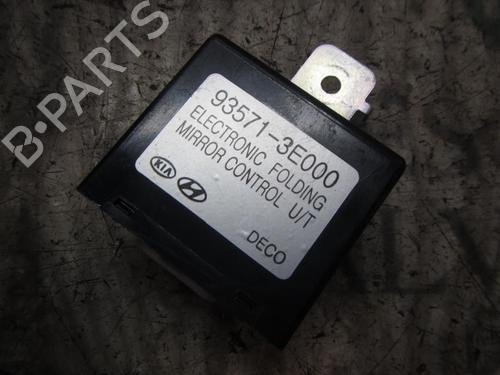 Elektronisk modul KIA SORENTO I (JC) 2.5 CRDi 4WD (140 hp) 3837129