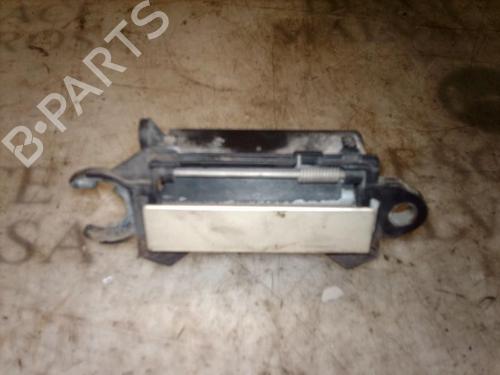 Used Front right exterior door handle Front right exterior door handle 3792827 3792827
