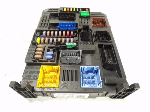 Used Fuse box Fuse box PEUGEOT 308 SW II (LC_, LJ_, LR_, LX_, L4_) [2014-2021] 10659786 10659786