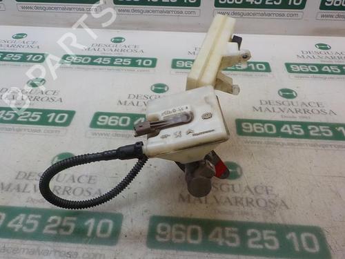 Used Brake master cylinder CITROËN C4 Picasso I MPV (UD_) [2006-2015]  3868525