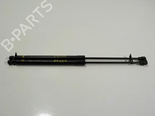 Used Tailgate lift support Tailgate lift support 14288391 14288391