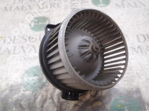 Used Heater blower motor Heater blower motor TOYOTA RAV 4 II (_A2_) 2.0 4WD (ACA21, ACA20) (150 hp) 3823693 3823693