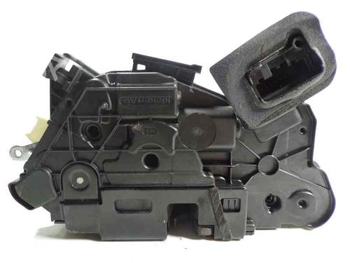 Front right lock VW GOLF VI (5K1) 1.6 TDI | BP6698980C97