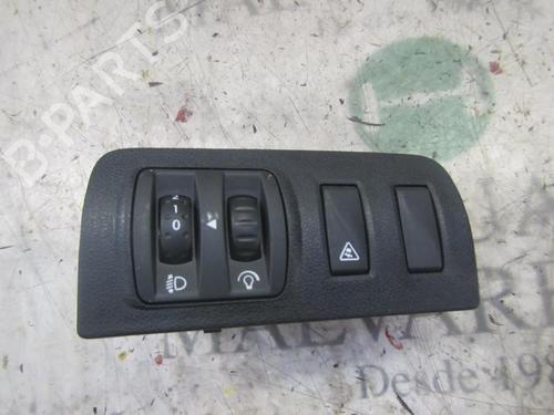 Used Electronic module Electronic module RENAULT MEGANE III Hatchback (BZ0/1_, B3_) 1.5 dCi (BZ0C) (90 hp) 3848785 3848785