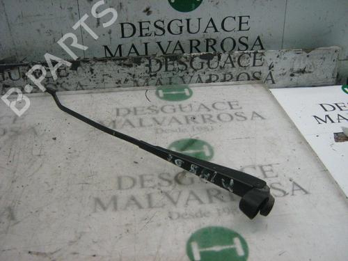 Used Front windshield wiper arm OPEL TIGRA (S93) 1.4 16V (F07) (90 hp) 3742869