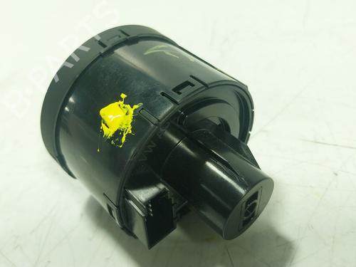 Headlight switch SEAT IBIZA V (KJ1, KJG) | BP32498271I24