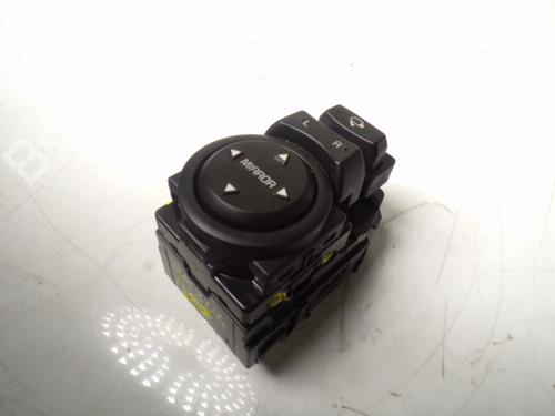 BP13023253I25 main image