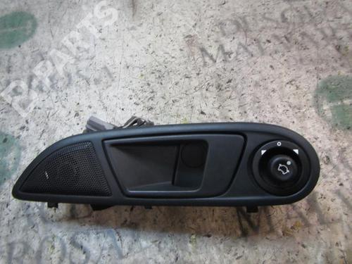 Used Front left interior door handle Front left interior door handle FORD FIESTA VI (CB1, CCN) 1.25 (82 hp) 3834615 3834615