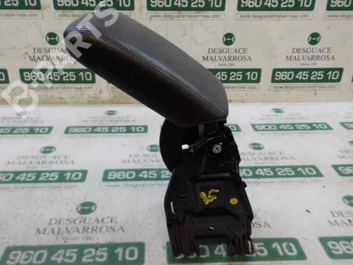Used Armrest / Center console Armrest / Center console AUDI A5 (8T3) 3.0 TDI quattro (240 hp) 7152373 7152373