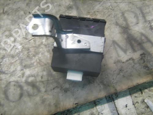 Elektronische module TOYOTA YARIS (_P1_) 1.0 (SCP10_, SCP10R) | BP3778977M83 