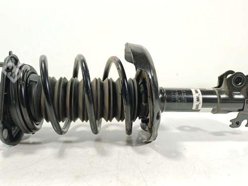 Used Right front shock absorber Right front shock absorber TOYOTA COROLLA Estate (_E21_) 1.8 VVTi Hybrid (ZWE219) (140 hp) 40069498 40069498