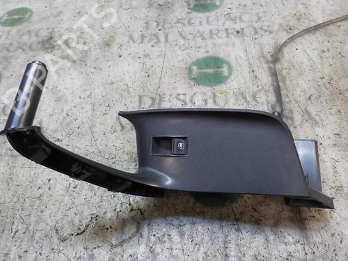 Used Right front window switch Right front window switch SEAT IBIZA IV (6J5, 6P1) 1.4 (85 hp) 3852443 3852443