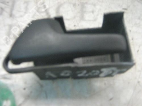 Used Rear left interior door handle Rear left interior door handle VW GOLF III (1H1) 2.0 (115 hp) 3747667 3747667