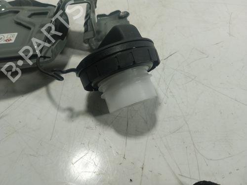 Fuel flap TOYOTA COROLLA Liftback (_E11_)  | BP19310345C131