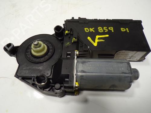 Used Left front window motor Left front window motor VW TOUAREG (7LA, 7L6, 7L7) 2.5 R5 TDI (174 hp) 13248762 13248762