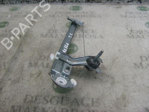 Elevador vidro trás esquerdo Elevador vidro trás esquerdo PEUGEOT 206 Hatchback (2A/C) 1.4 i (75 hp) 3733696 3733696
