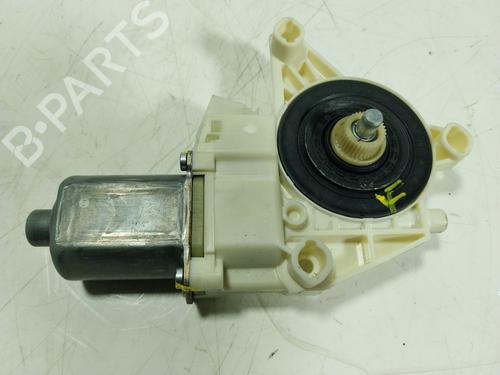 Used Right front window motor Right front window motor MERCEDES-BENZ VITO Van (W447) 114 CDI (447.601, 447.603, 447.605) (136 hp) 15962956 15962956